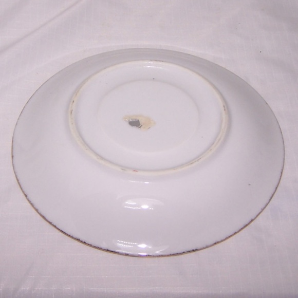 VTG - Ucagco Christmas "December Holly" Lusterware Tea Cup and Saucer - Picture 6 of 9